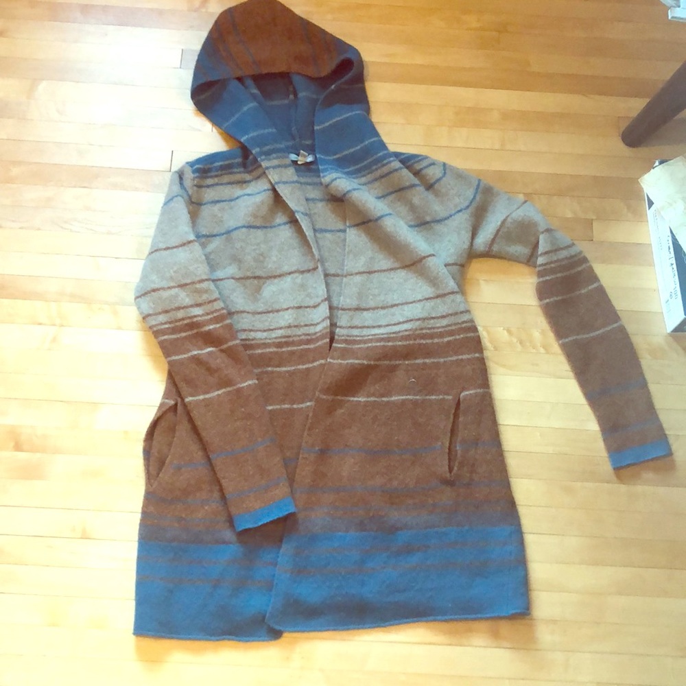 Hooded Sweater